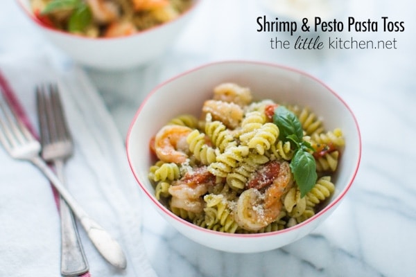 Shrimp and Pesto Pasta Toss from thelittlekiitchen.com