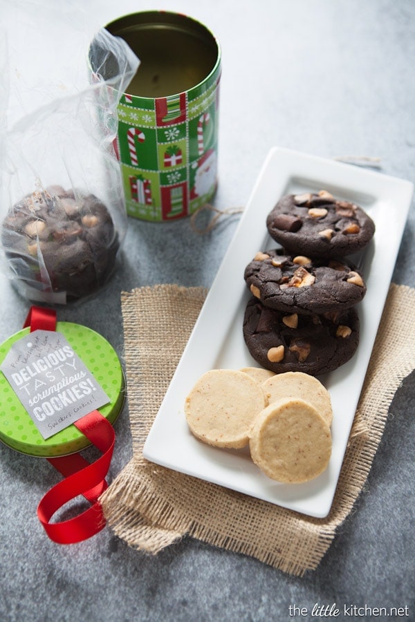 Double Chocolate Chunk Cookies with Sea Salt from thelittlekiitchen.com #fbcookieswap