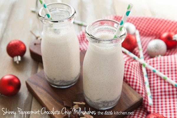 Skinny Peppermint Chocolate Chip Milkshakes from thelittlekiitchen.com