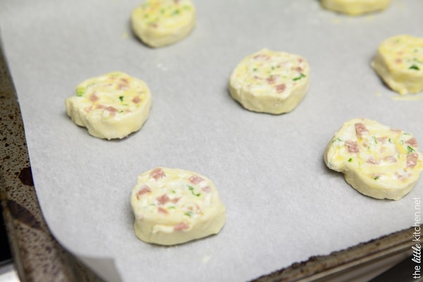 Cheddar and Smoked Summer Sausage Pinwheel Appetizers from thelittlekiitchen.com