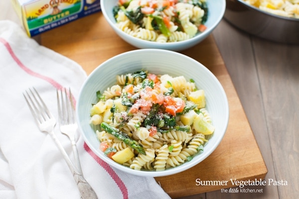 Summer Vegetable Pasta from thelittlekiitchen.com