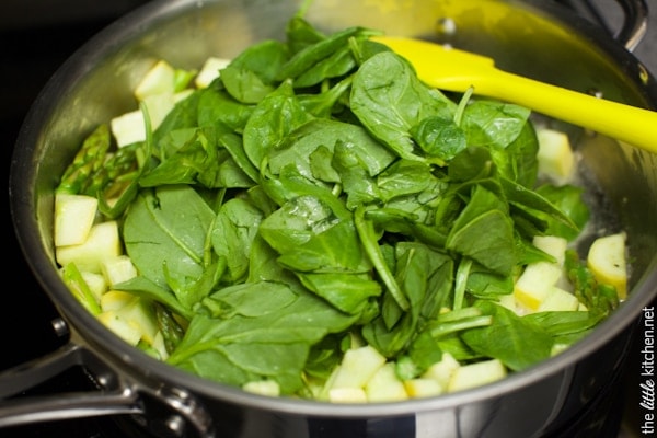 Summer Vegetable Pasta from thelittlekiitchen.com