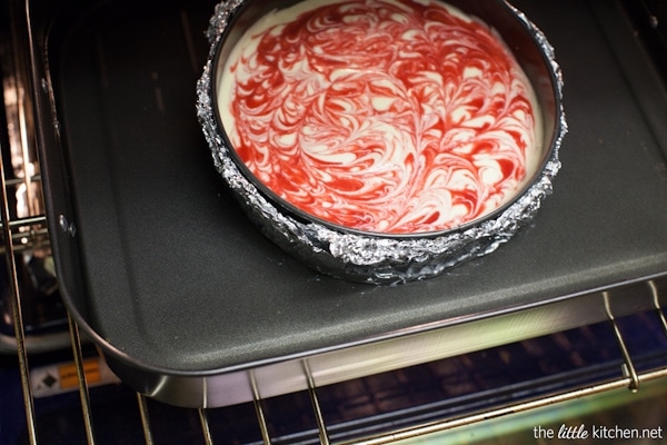 White Chocolate Raspberry Cheesecake from thelittlekiitchen.com