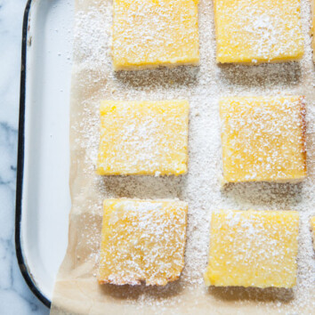 Perfect Lemon Bars from thelittlekiitchen.com