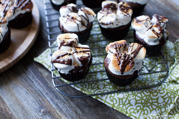 Chocolate Pumpkin S'mores Cupcakes from thelittlekiitchen.com #campfiremallows