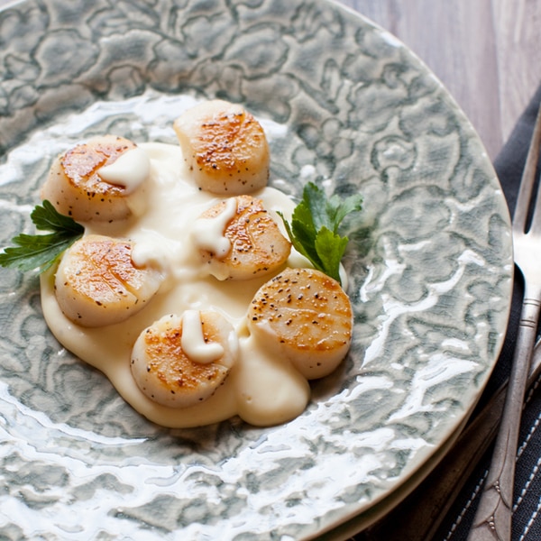 Pan-Seared Scallops with a Gruyère Cheese Sauce from The Little Kitchen thelittlekiitchen.com