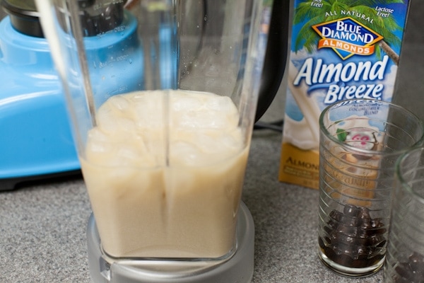 These smoothies are really really easy to make and with coconut almondmilk, you'll love it!! Coconut Almond Milk Tea Smoothies from thelittlekiitchen.com