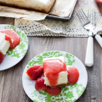 A really easy cheesecake recipe...it's a classic and can be made in a square or round cake pan! Classic Cheesecake Recipe with Strawberry Coulis Recipe from thelittlekiitchen.com