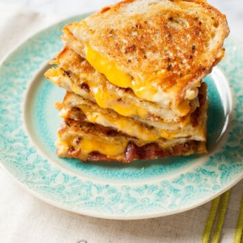 Swiss & Cheddar Grilled Cheese Sandwiches from thelittlekiitchen.com