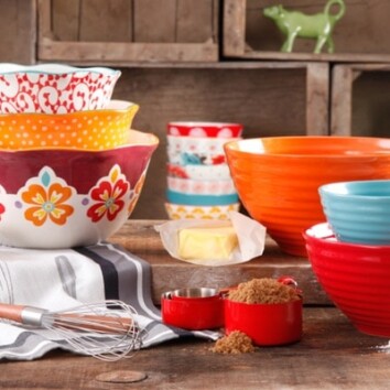 Land O Lakes Butter & Pioneer Woman Giveaway thelittlekiitchen.com