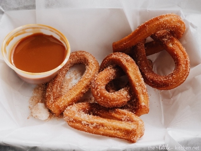 Churros at EPCOT thelittlekiitchen.com