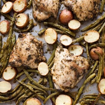 Sheet Pan Chicken Dinner from thelittlekiitchen.com