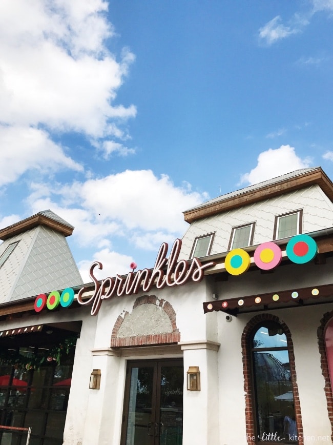 Sprinkles Cupcakes at Disney Springs thelittlekiitchen.com