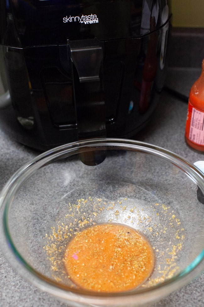 How to Make Chicken Wings in Air Fryer from thelittlekiitchen.com