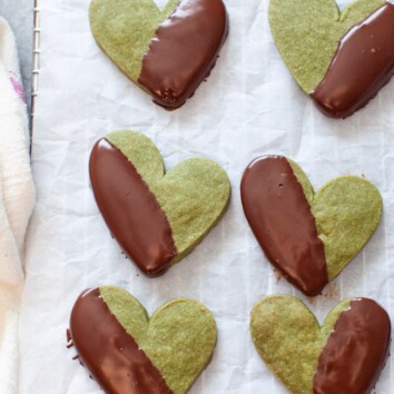 Matcha Cookies from thelittlekiitchen.com