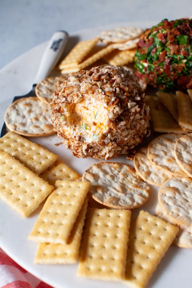 Cheese Ball Recipe from thelittlekiitchen.com