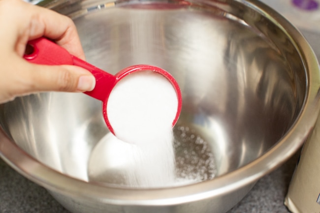 How to Make Homemade Whipped Cream from thelittlekiitchen.com