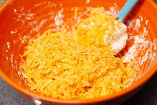Cheese Ball Recipe from thelittlekiitchen.com